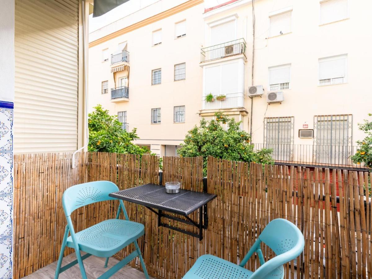 Holi-Rent Padre Isla Apartment Seville Exterior photo